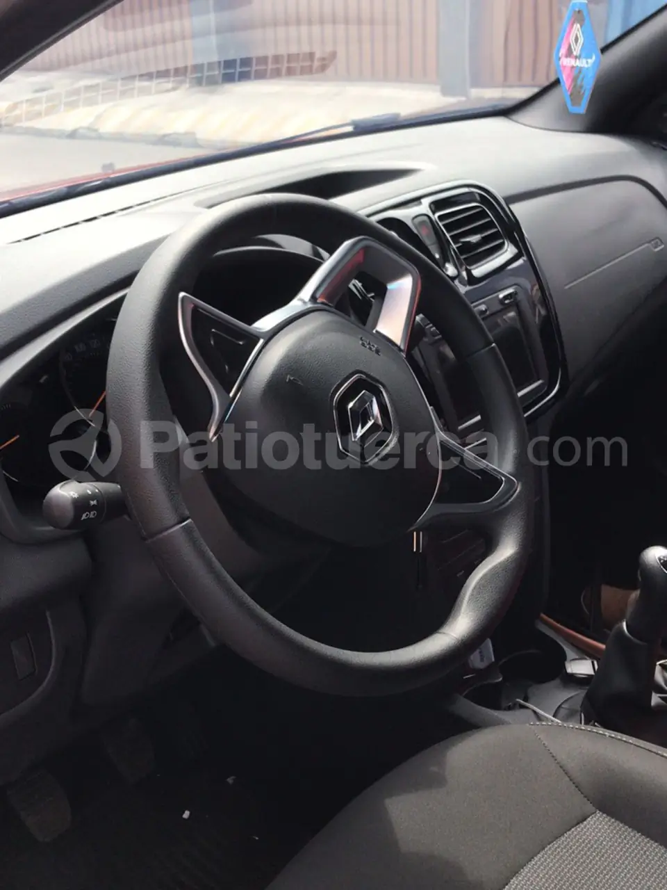 Foto 7 de Renault LOGAN EXPRESSION 1.6