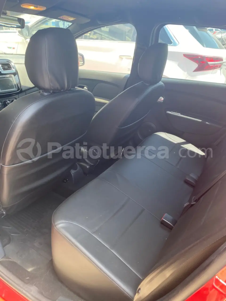 Foto 10 de Renault LOGAN EXPRESSION 1.6