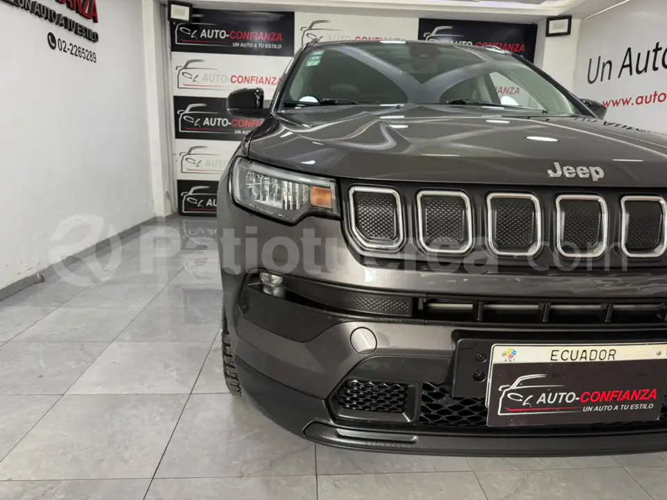 Foto 1 de Jeep NEW COMPASS LONGITUDE