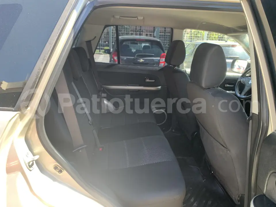 Foto 10 de Suzuki Grand Vitara SZ