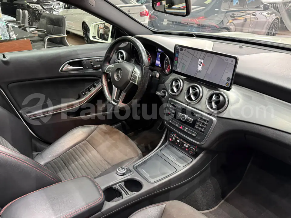 Foto 10 de Mercedes Benz GLA 250 AMG LINE