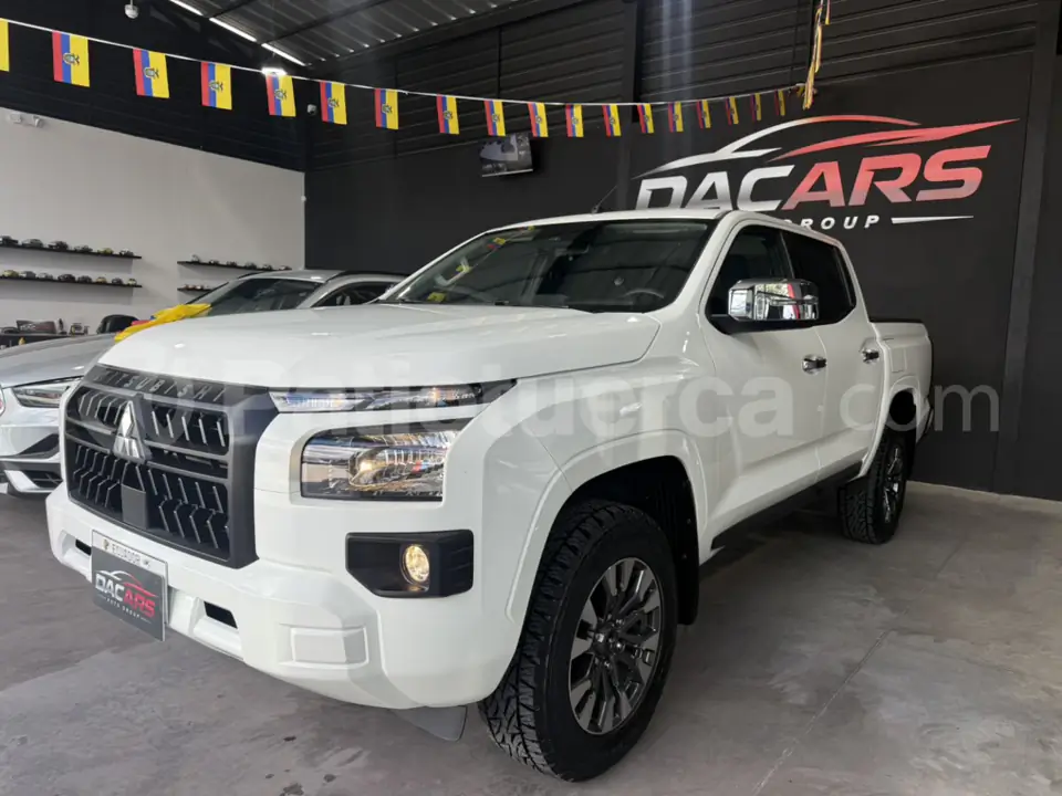 Foto 8 de Mitsubishi Triton GL