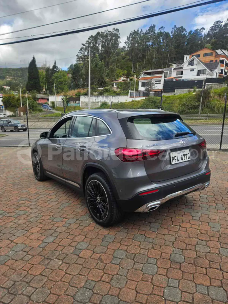 Foto 3 de Mercedes Benz GLA 250 4 MATIC