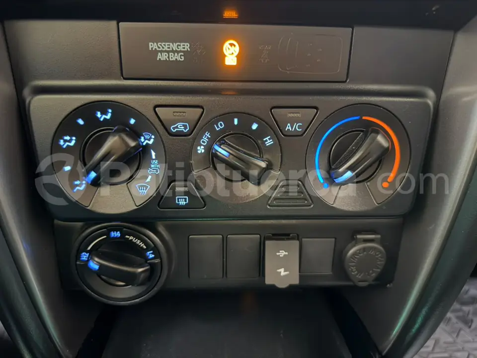 Foto 28 de Toyota New Fortuner