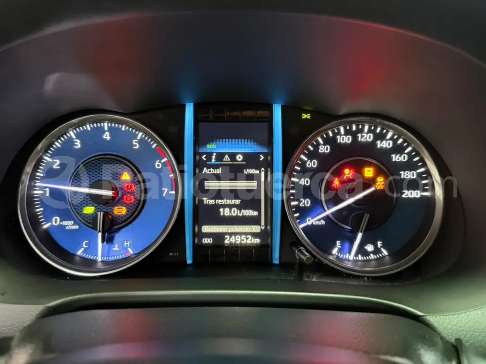 Foto 30 de Toyota New Fortuner