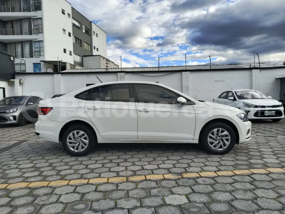 Foto 4 de Volkswagen VIRTUS TRENDLINE.