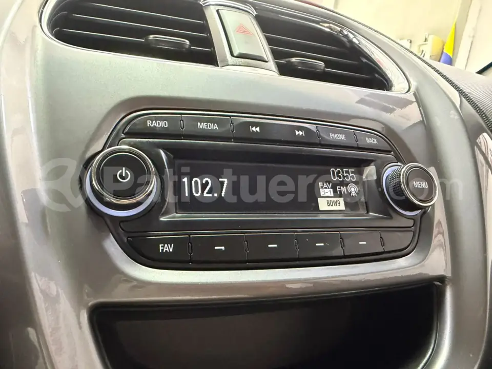 Foto 16 de Chevrolet SPARK GT LS
