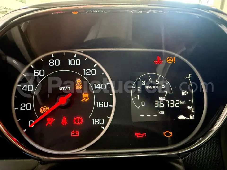 Foto 18 de Chevrolet SPARK GT LS
