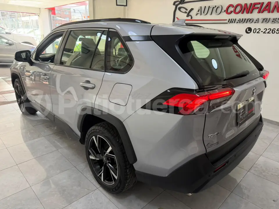 Foto 6 de Toyota RAV 4 XLE