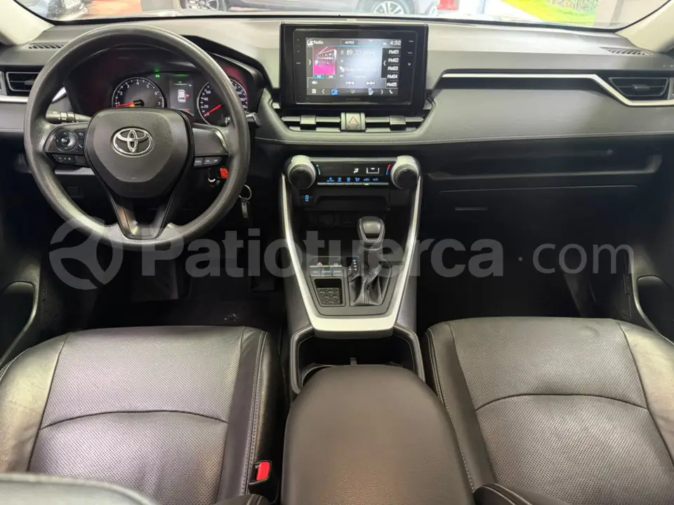 Foto 20 de Toyota RAV 4 XLE