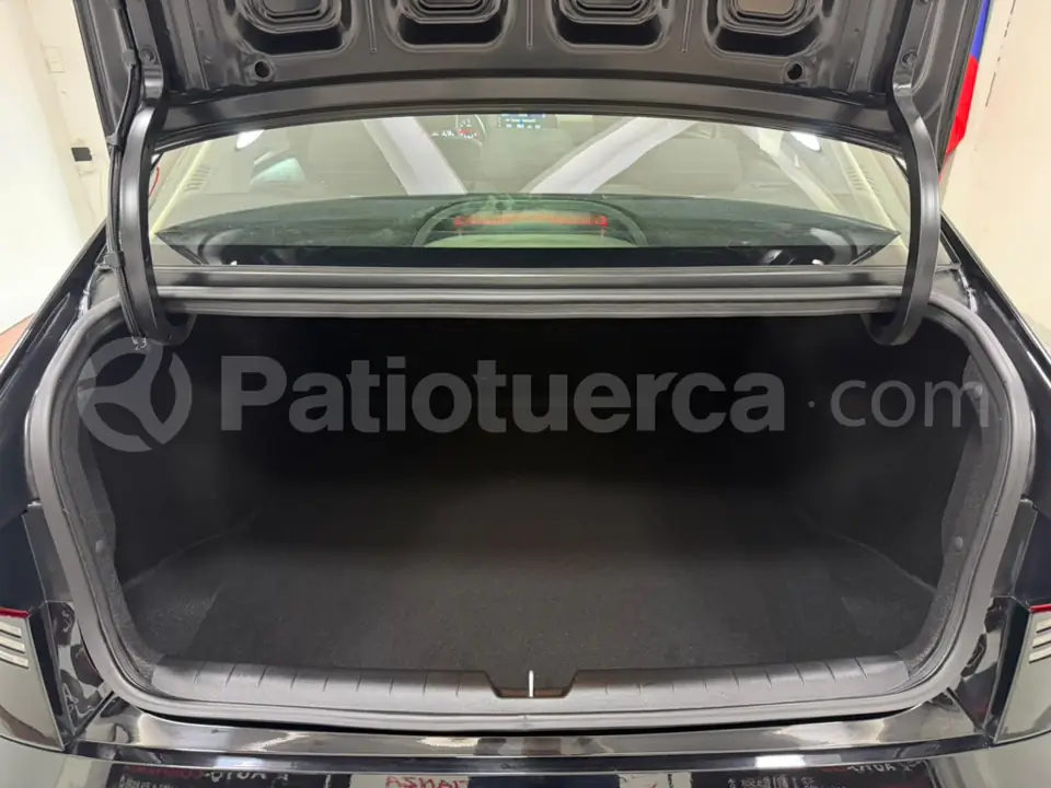 Foto 9 de Hyundai Accent New