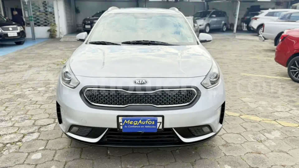 Foto 2 de Kia NIRO