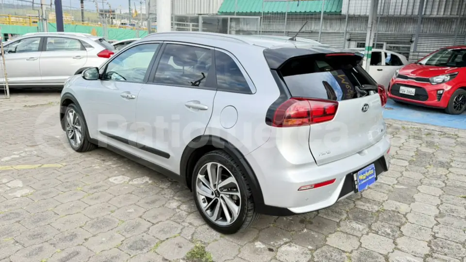 Foto 6 de Kia NIRO