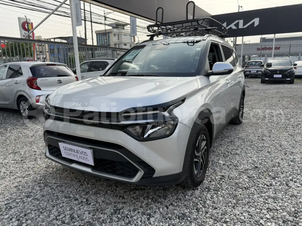 Foto 1 de Kia Carens