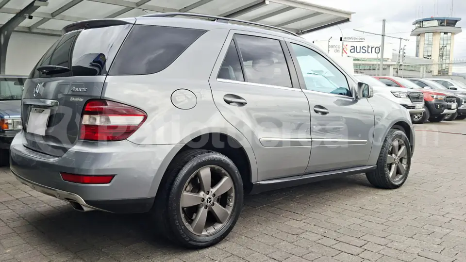 Foto 6 de Mercedes Benz ML 350 4matic