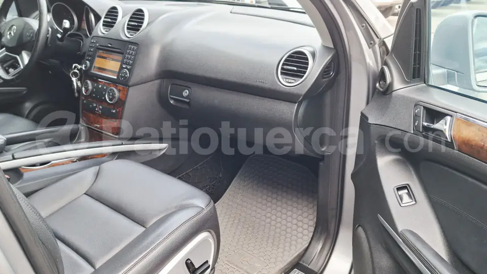 Foto 8 de Mercedes Benz ML 350 4matic