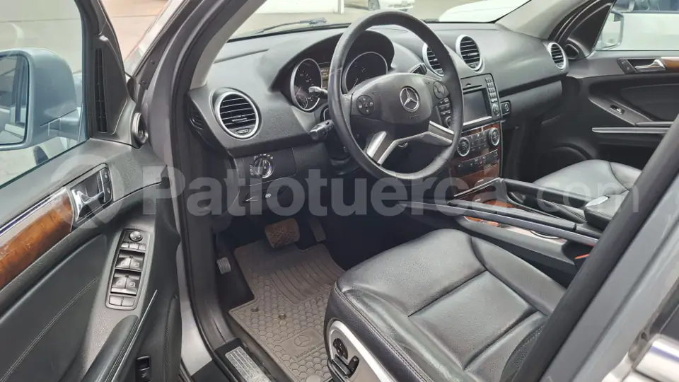 Foto 10 de Mercedes Benz ML 350 4matic