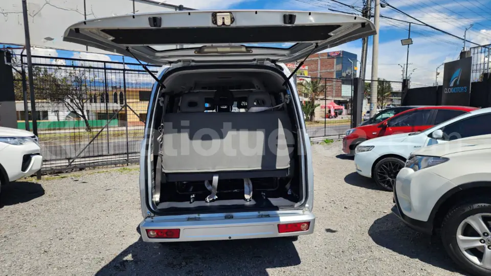 Foto 18 de Chery Practivan Karry