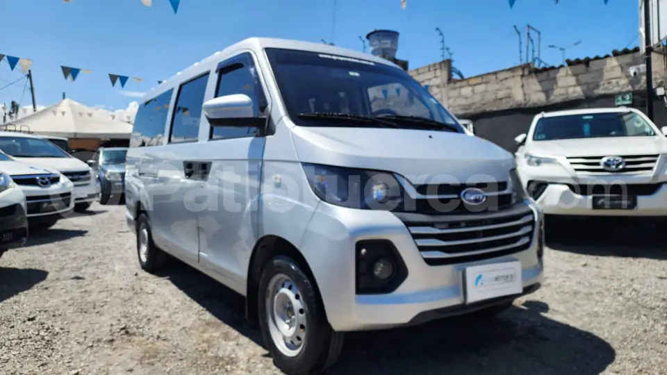 Foto 2 de Jetour Karry