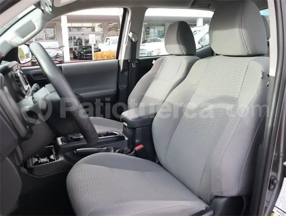 Foto 14 de Toyota Tacoma