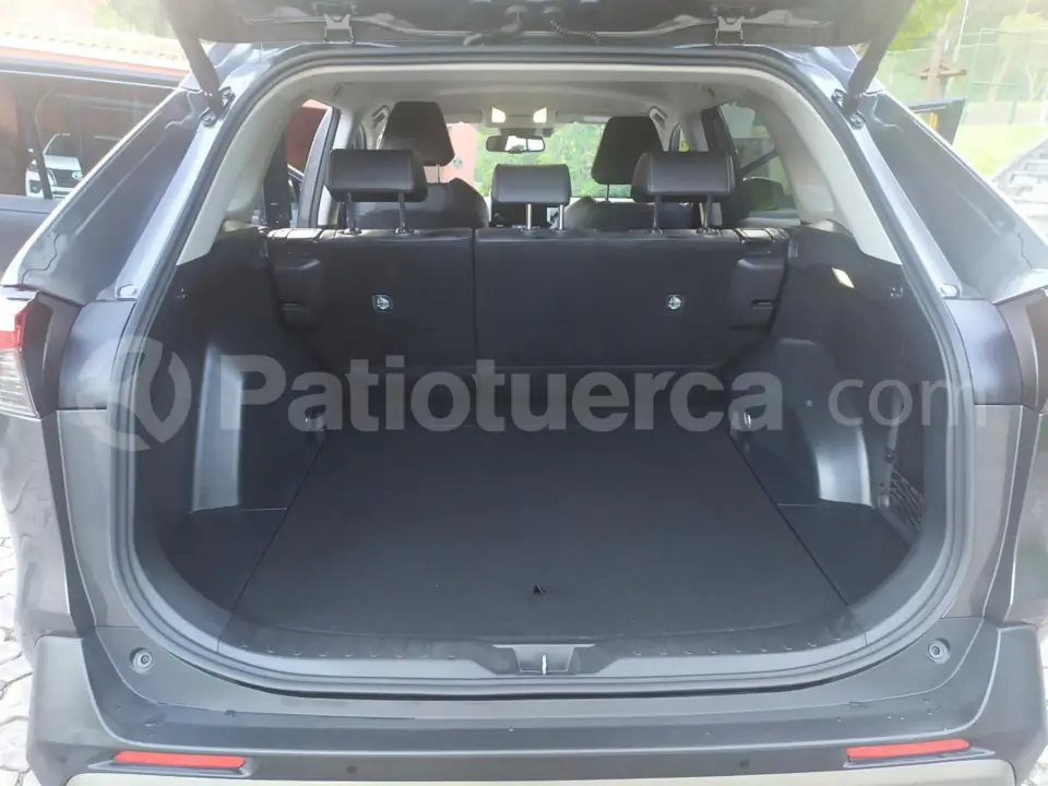 Foto 7 de Toyota NEW RAV4 2.5