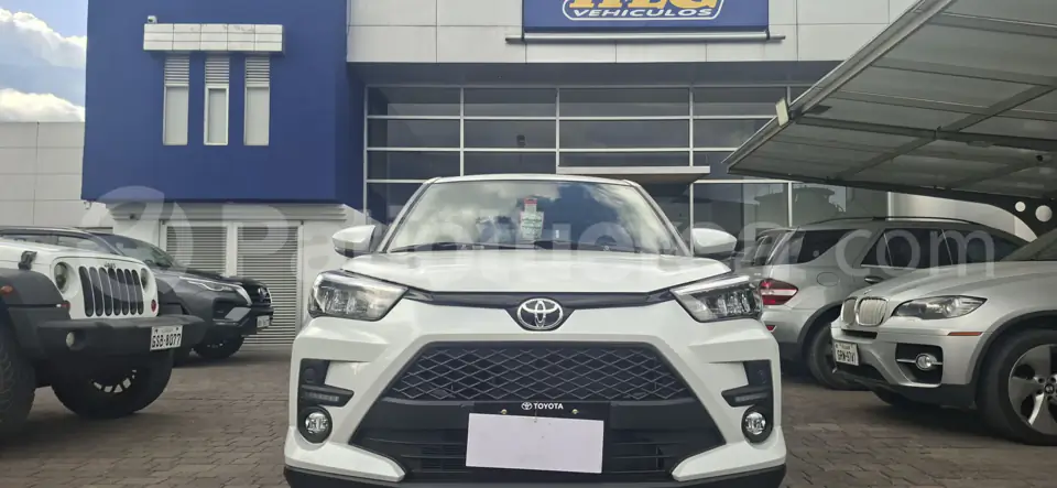 Foto 1 de Toyota RAIZE