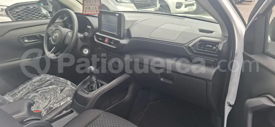 Foto 7 de Toyota RAIZE