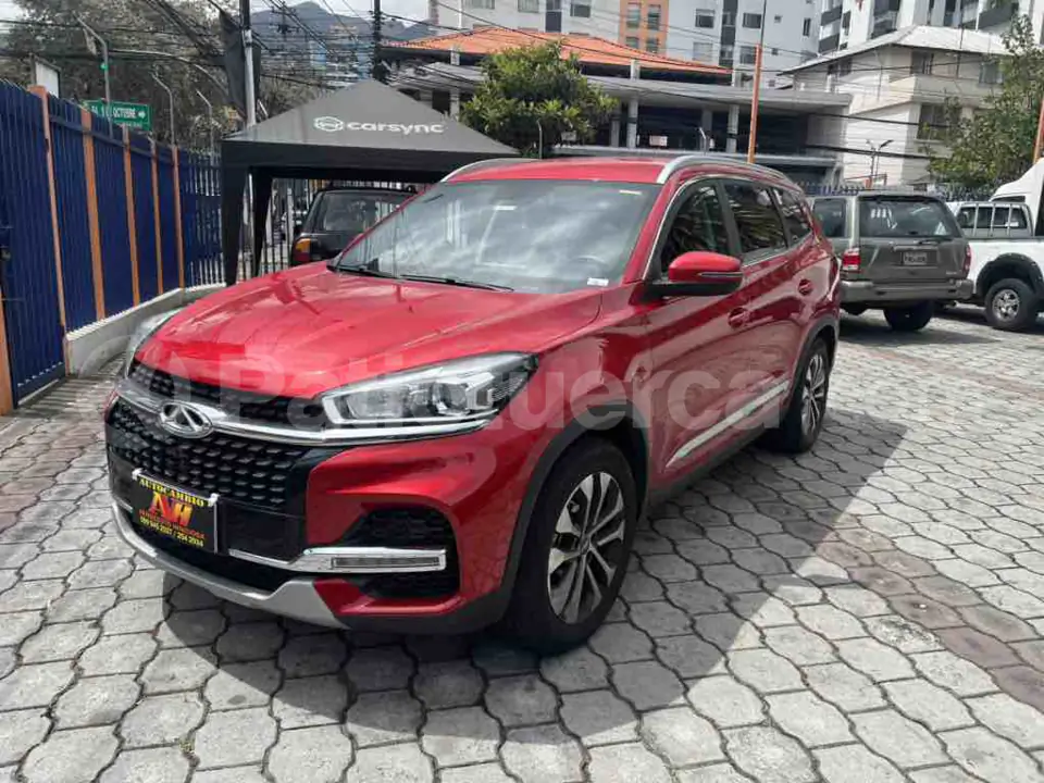 Foto 1 de Chery Tiggo 8 2.0 CVT 4x2