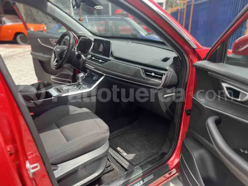 Foto 14 de Chery Tiggo 8 2.0 CVT 4x2