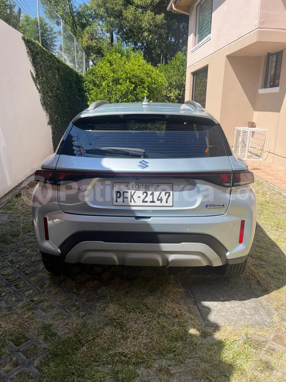 Foto 7 de Suzuki FRONX