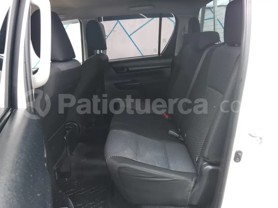 Foto 4 de Toyota Hilux CD 4x2