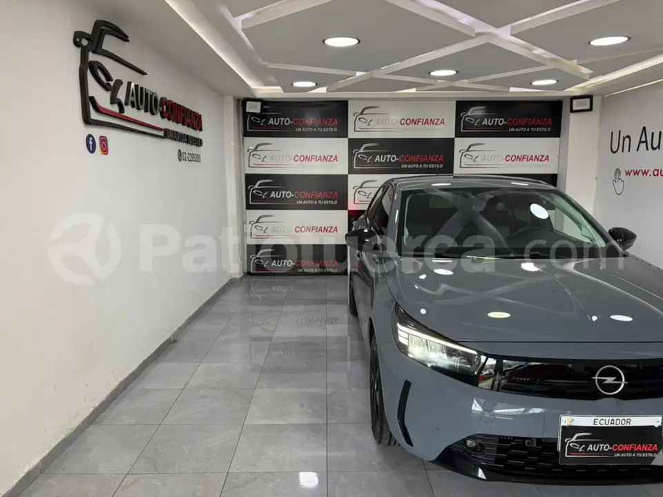 Foto 2 de Opel Corsa