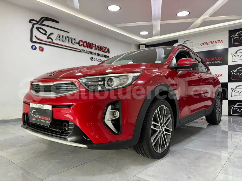 Foto 5 de Kia Stonic LX