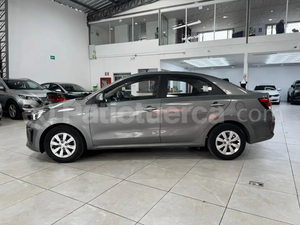 Foto 3 de Kia Soluto