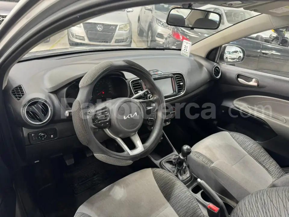 Foto 9 de Kia Soluto