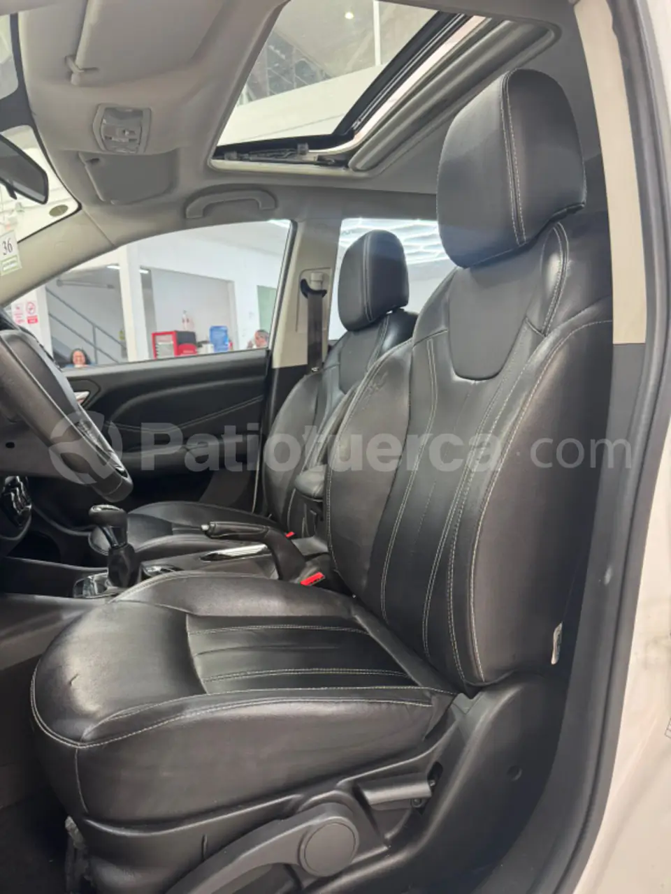 Foto 11 de Soueast DX3