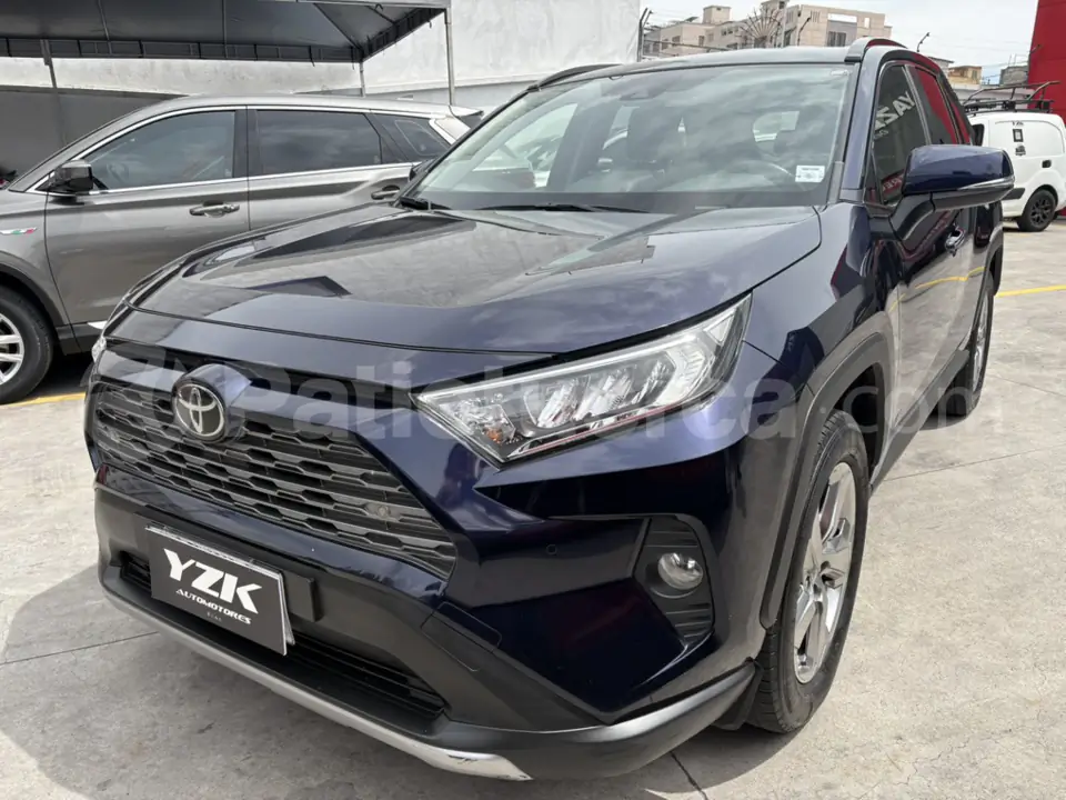 Foto 2 de Toyota NEW RAV4 2.5