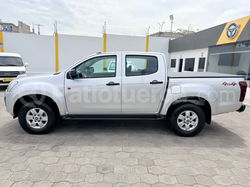 Foto 4 de Chevrolet D-max Crdi 2.5 CD 4x4 TM Diesel