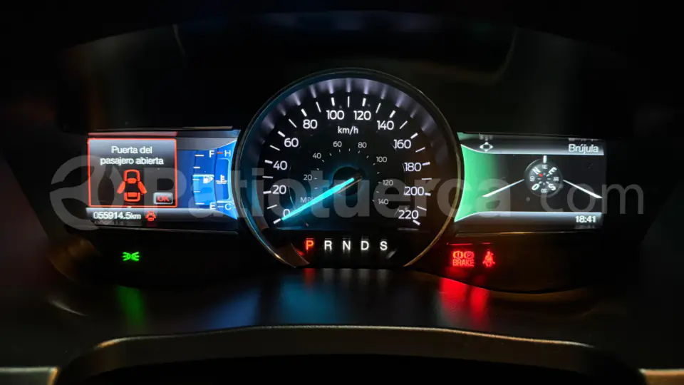 Foto 11 de Ford Explorer