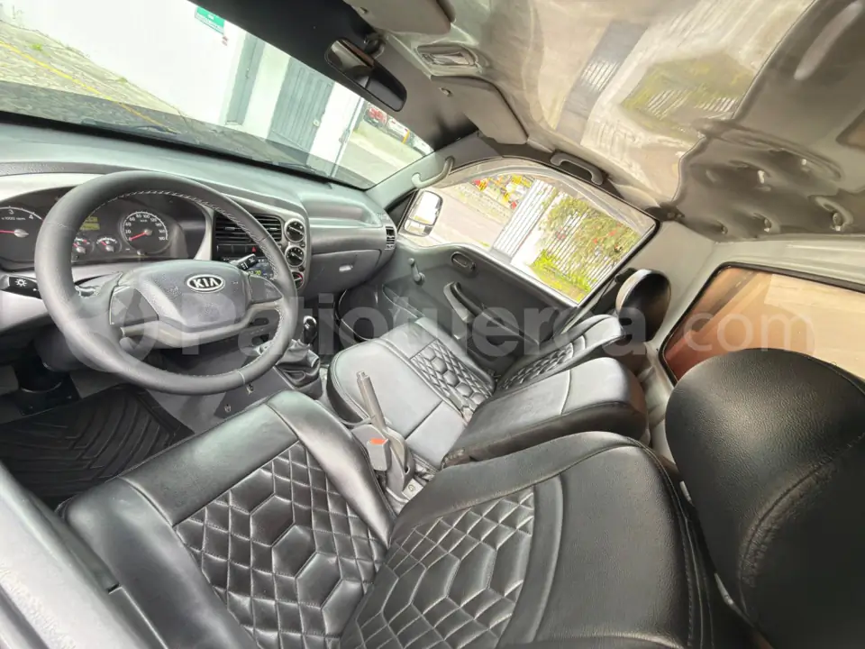 Foto 7 de Kia K3000 CS