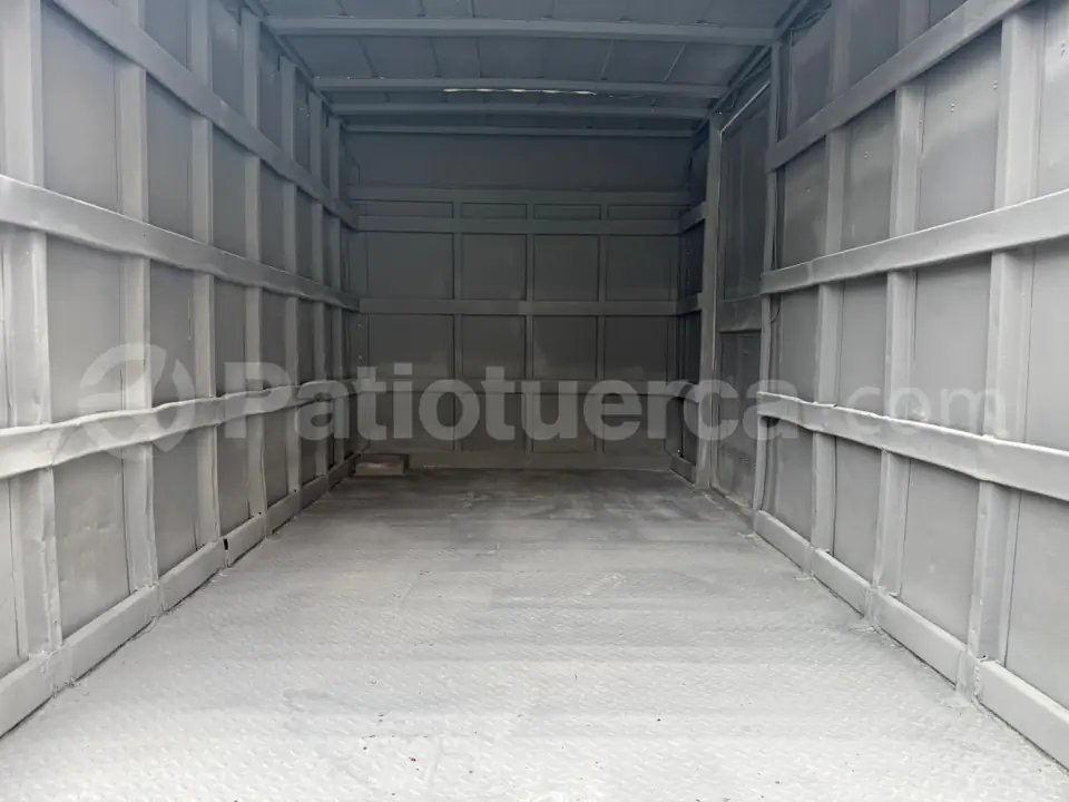 Foto 17 de Kia K3000 CS