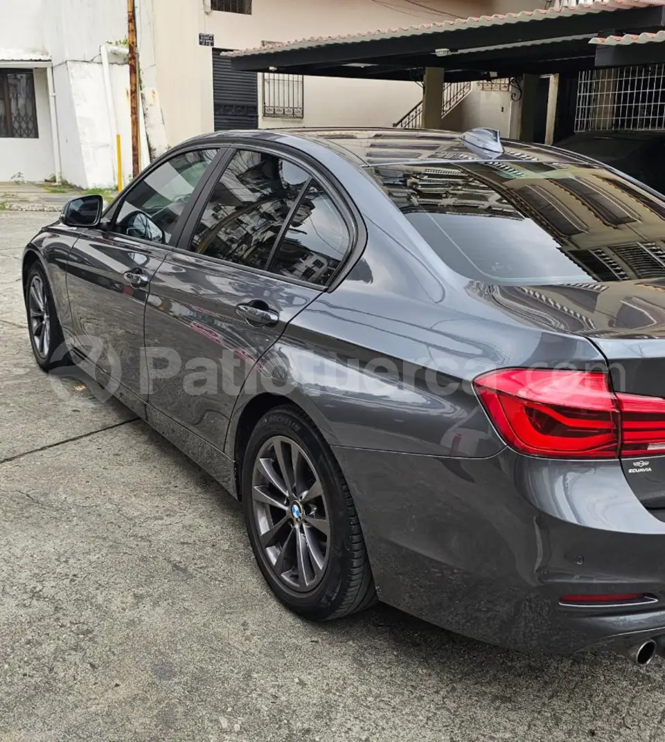 Foto 3 de BMW 320i
