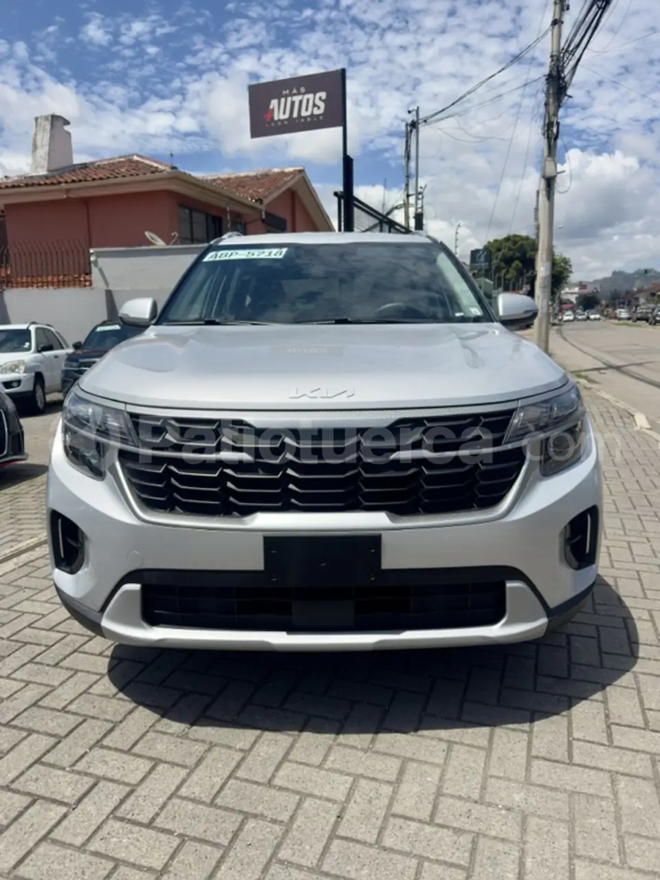 Foto 2 de Kia Seltos LX