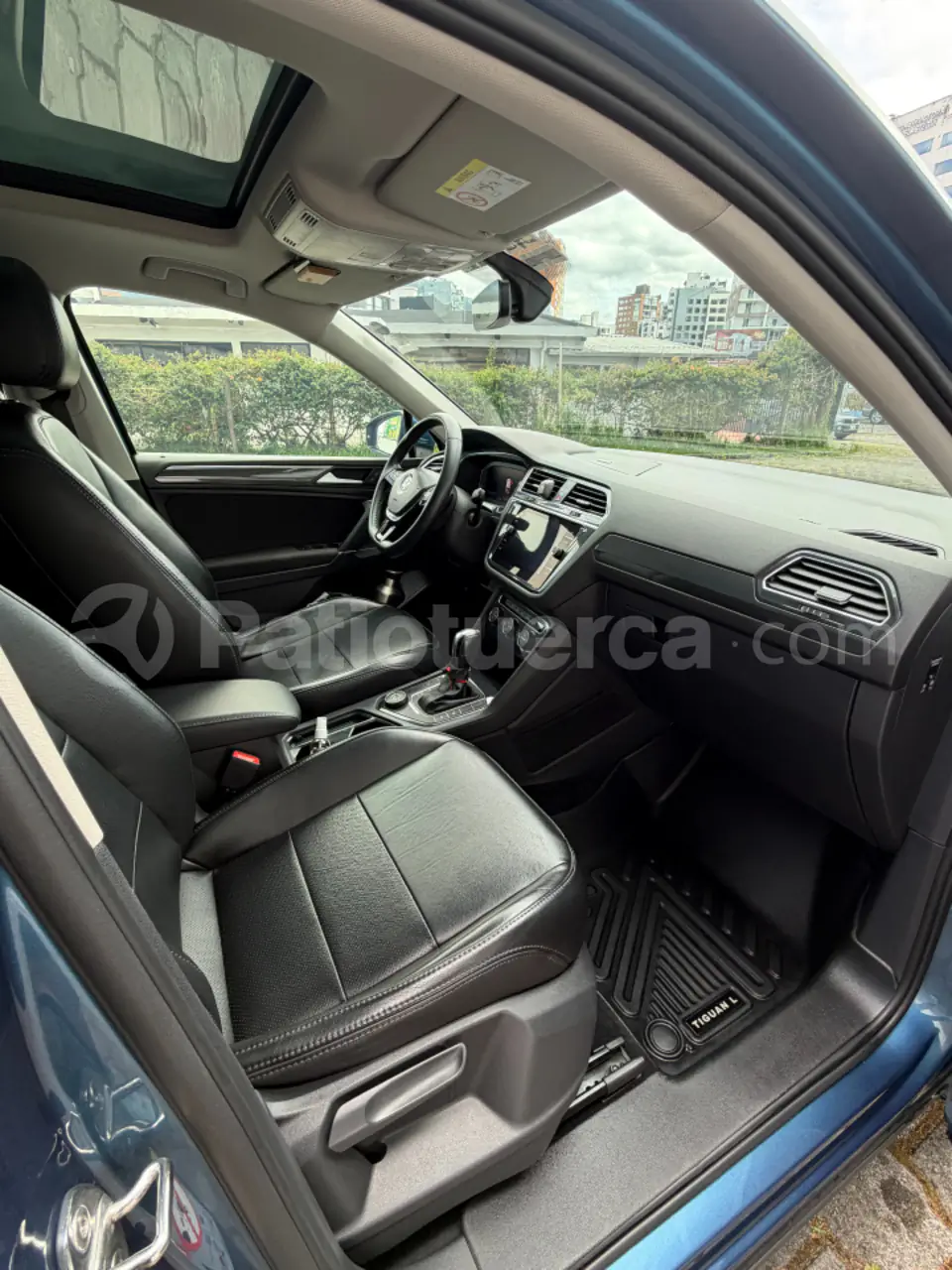 Foto 11 de Volkswagen TIGUAN COMFORTLINE