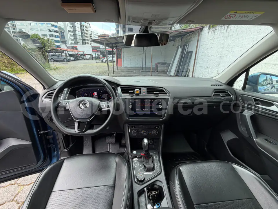 Foto 13 de Volkswagen TIGUAN COMFORTLINE