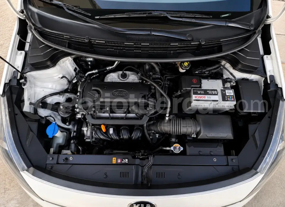 Foto 6 de Kia RIO EX