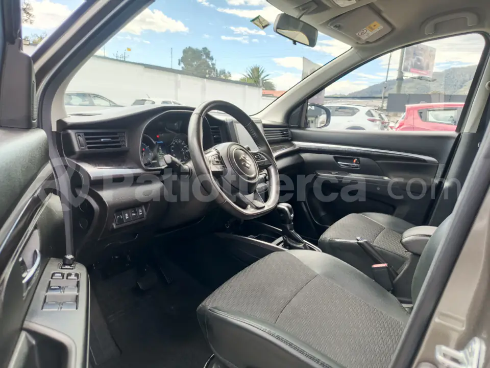 Foto 9 de Suzuki XL7 ISG GLX