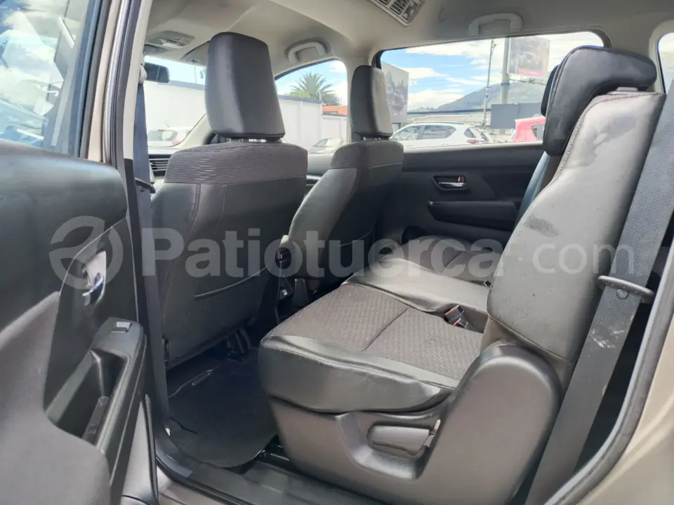 Foto 10 de Suzuki XL7 ISG GLX