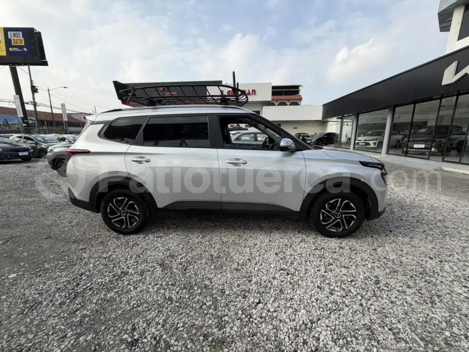 Foto 4 de Kia Carens