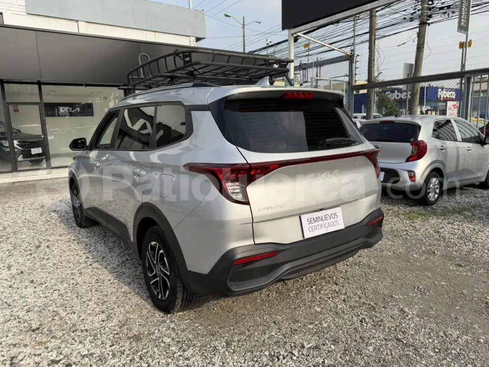 Foto 7 de Kia Carens